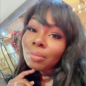 Meet your Posher, Kyla